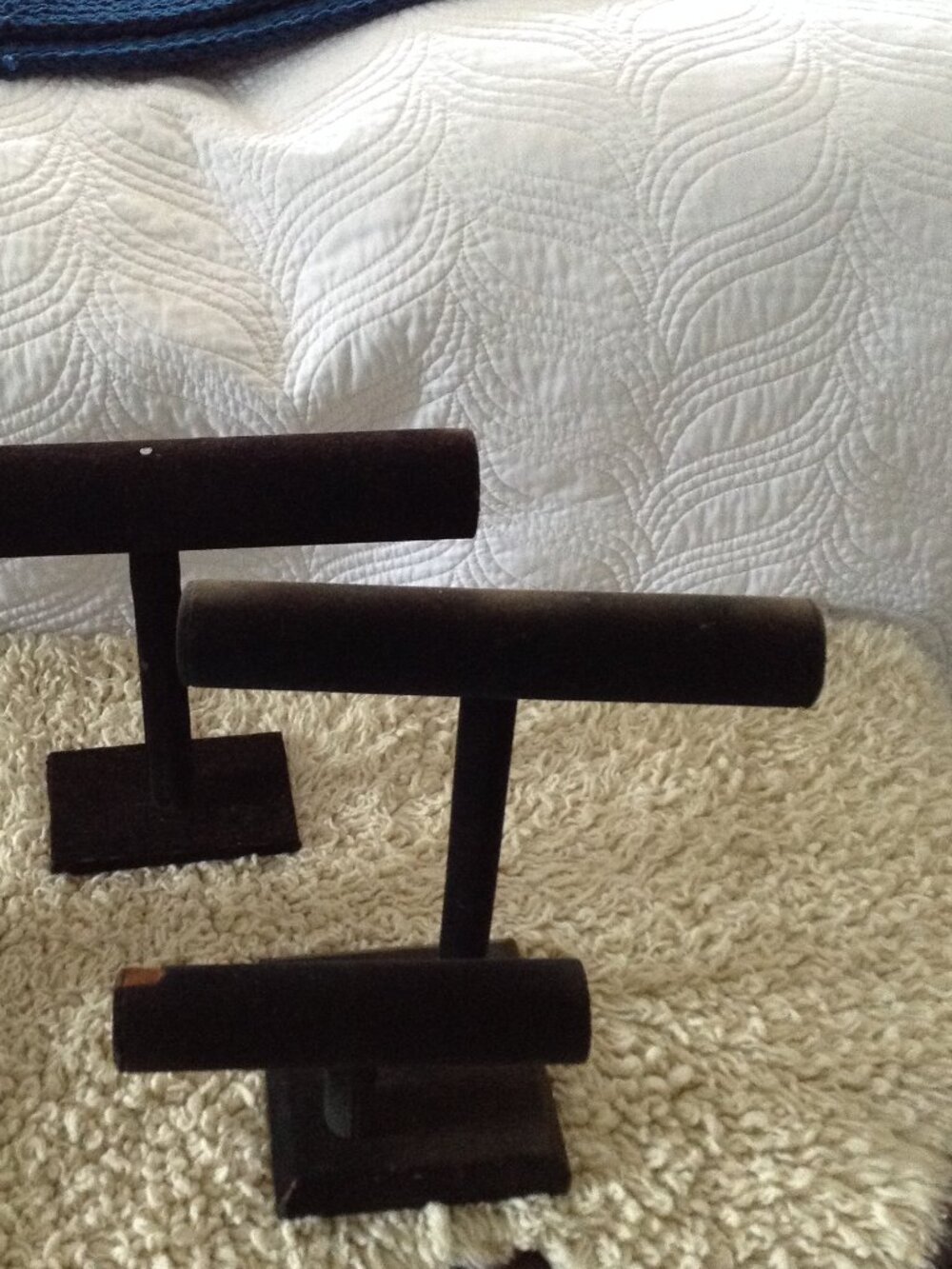 4 Velvet Jewelry Stands Used Condition Multi-purpose Shops Display Presentations - Picture 3 of 5